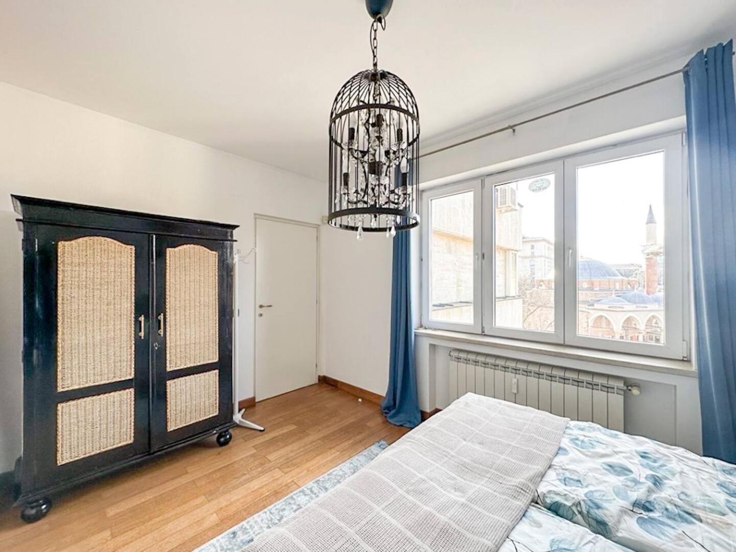 Fully Equipped Vitoshka Area Spacious Metro Sofia Exterior foto